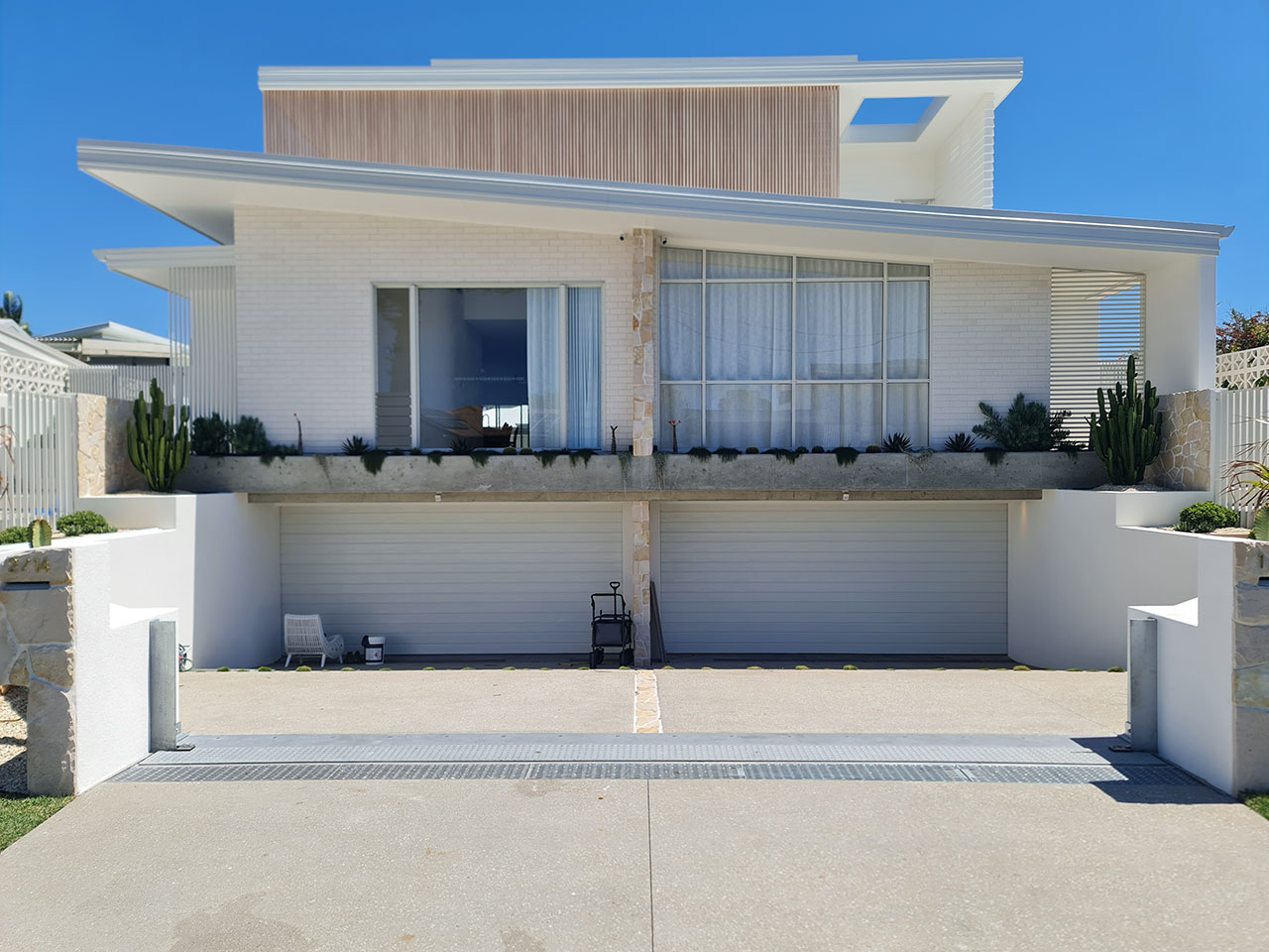 concealed-flood-barrier-australia