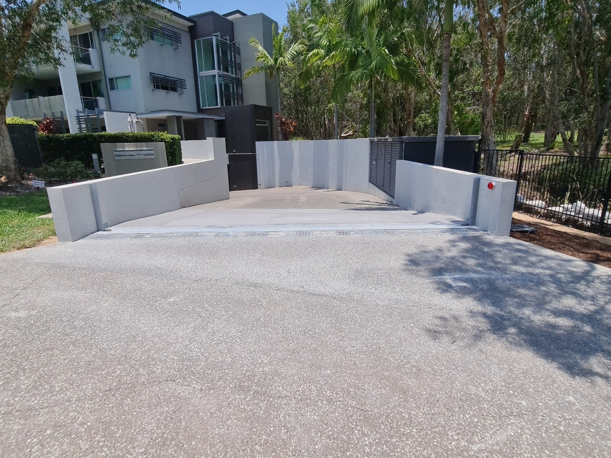 automatic-basement-ramp-flood-barrier-yaroomba-qld