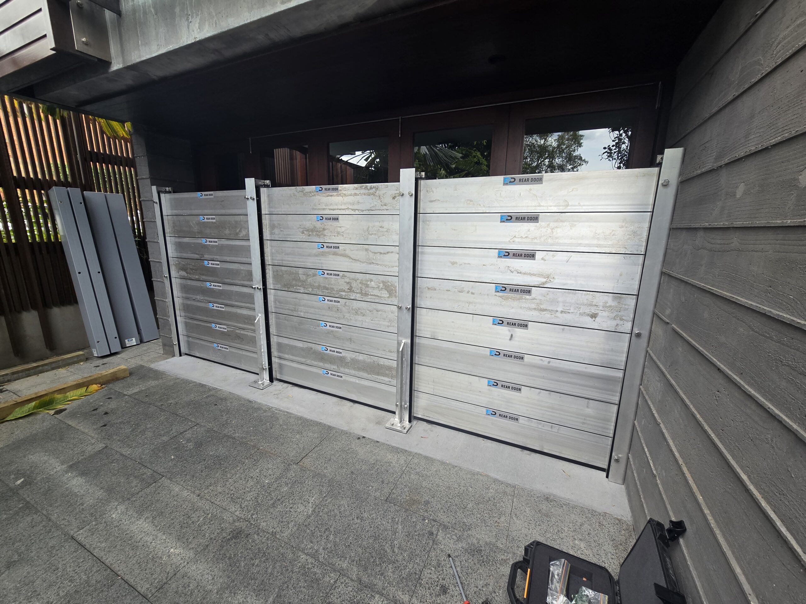 demountable-residential-flood-barrier-west end-qld