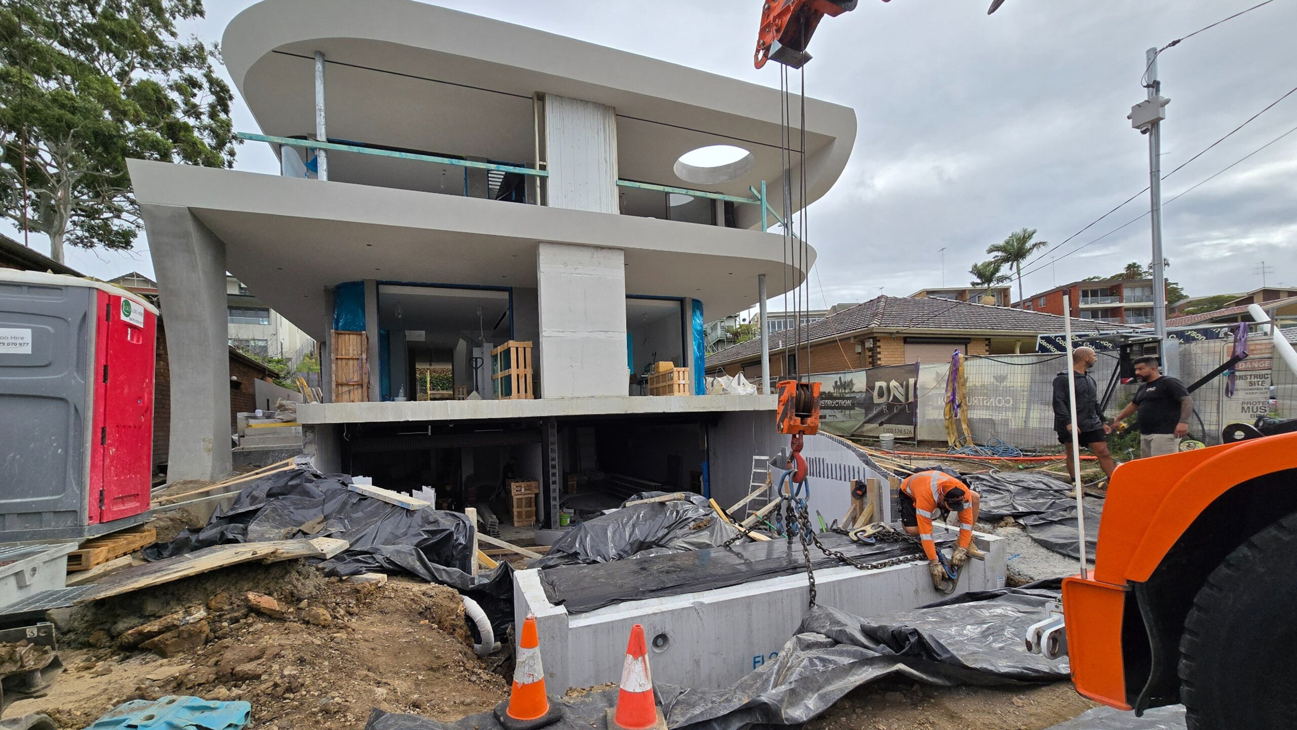 self-activating-flood-barrier-australia